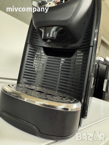 Кафемашина с капсули LAVAZZA LF 300, снимка 2 - Кафемашини - 54425383
