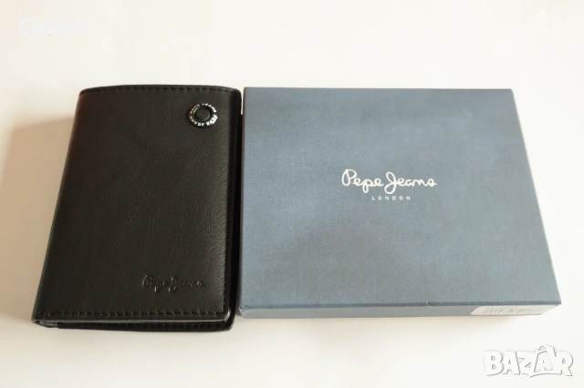 Pepe Jeans малък вертикален портфейл, снимка 5 - Портфейли, портмонета - 54181690