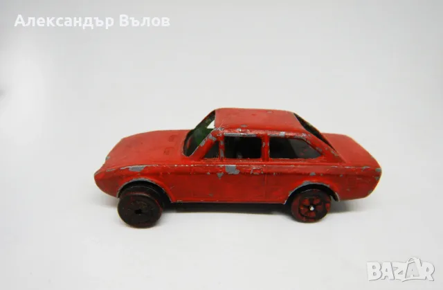 Стара Рядка метална количка FIAT 124 Sport 1600 Playart Хонконг - За реставрация, снимка 3 - Колекции - 55395114