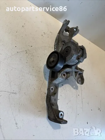Конзола на алтернатора за дизелов двигател за Peugeot 508 2.0 HDi (2012) 9688628680 OEM, снимка 3 - Части - 55573552