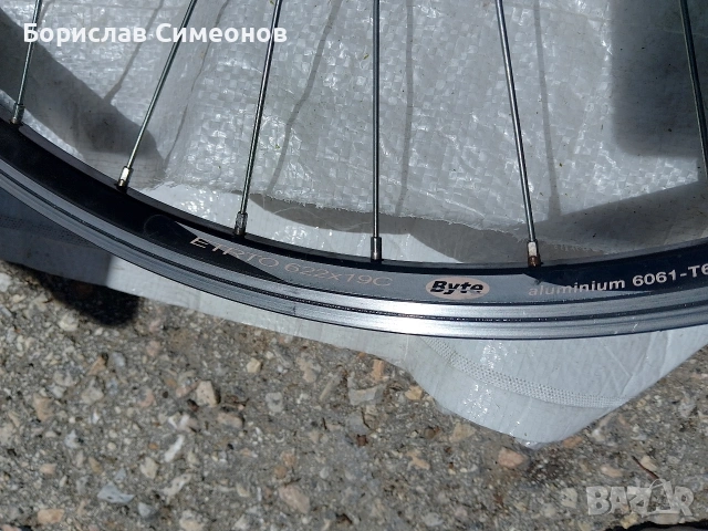 28"/29"задна капла ETRTO 622/19C,венец на резба, снимка 4 - Части за велосипеди - 55240477