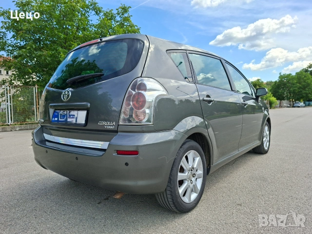 Toyota Corolla Verso 1.8 LPG, снимка 4 - Автомобили и джипове - 54980542