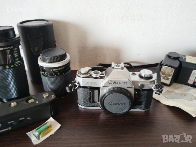 Canon AE-1 Japan, снимка 2 - Фотоапарати - 54579055