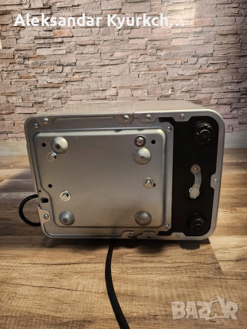 ледогенератор Logik Ice cube maker, снимка 8 - Хладилници - 54392761