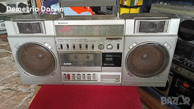 Радио касетофон Hitachi 7720, снимка 3 - Радиокасетофони, транзистори - 55680006