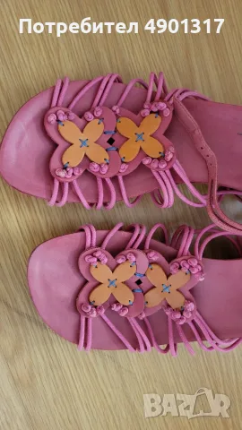 нови кожени сандали Clarks, 40ти номер, снимка 5 - Сандали - 55467835