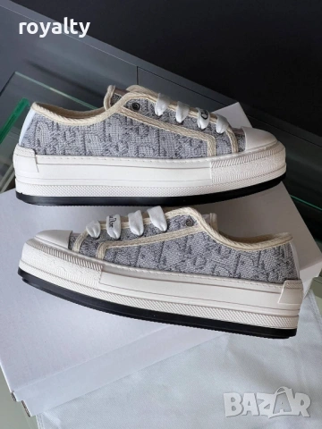 Christian Dior Нови Дамски Маратонки с Кутия , снимка 2 - Маратонки - 54621440