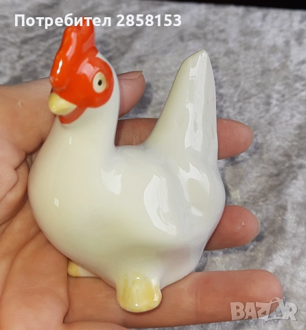 Стара порцеланова фигура на кокошка,маркирана