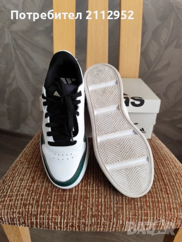 Кожени маратонки Adidas , снимка 4 - Маратонки - 54406082
