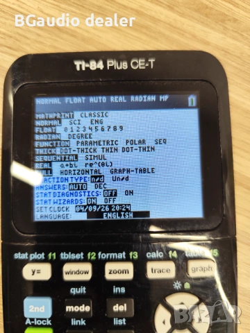 Графичен калкулатор Texas Instruments TI-84 Plus CE-T,, снимка 2 - Друга електроника - 54160309