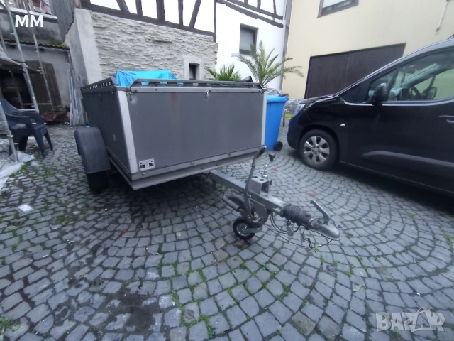 Ремарке Böckmann 1300KG, Спирачки, полезен товар 1050кг, 250х130см