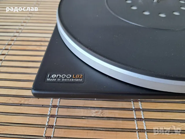 Шаси от грамофон Lenco L82, снимка 2 - Грамофони - 55345986