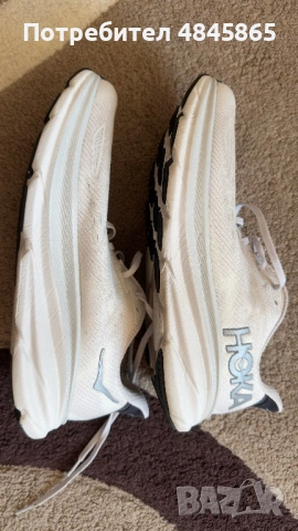 Продавам оригинални HOKA Clifton 9, снимка 4 - Спортни обувки - 54760664