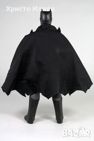 Лимитирана Екшън фигура DC Comics Batman Батман, снимка 12 - Фигурки - 55057488