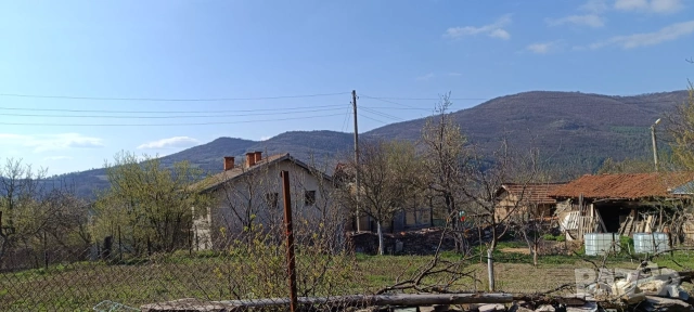 Продавам, Парцел, в махала Бодят, с. Петрич, общ. Златица, 350 кв.м., с виза, 15 000 Е, снимка 6 - Парцели - 53014043