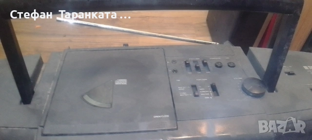 Grundig двукасетачен касетофон със радио тунер и CD player , снимка 4 - Радиокасетофони, транзистори - 54510478
