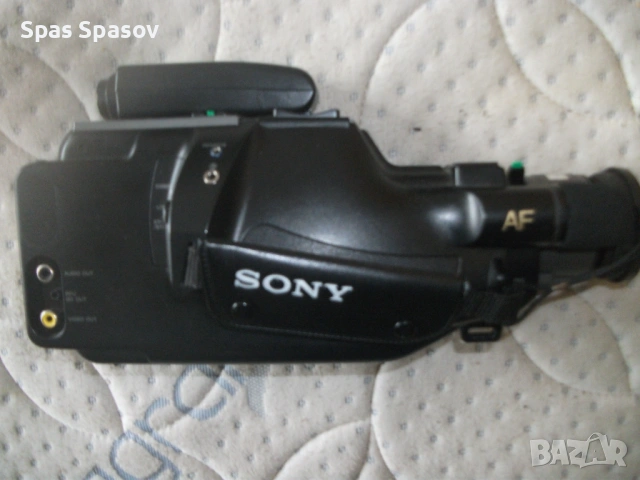 2 камери SONY Video 8 за части или ремонт, снимка 5 - Камери - 54485583