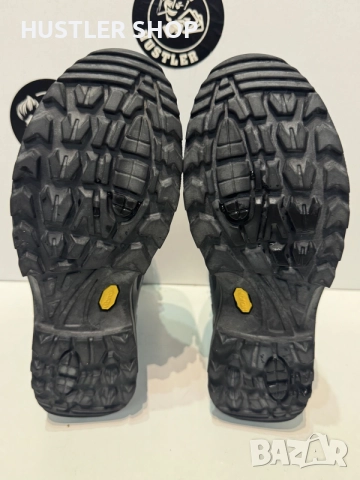 Туристически обувки LOWA RENEGADE GORE-TEX. Номер 38, снимка 8 - Други - 55470774