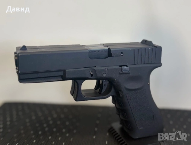 Airsoft пистолет WE Glock 17 Dual 