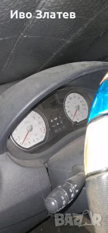 Заглавие: Продавам Dacia Logan MCV (2009 г.) — Бензин / Газ (Фабрична газова уредба), снимка 10 - Автомобили и джипове - 55683404