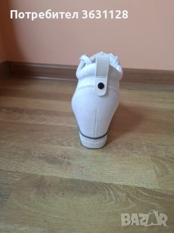 Calvin Klein кецове, снимка 2 - Кецове - 54514521