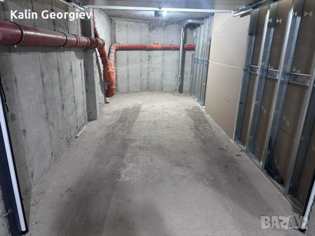 Гараж под наем в идеален център, снимка 8 - Гаражи и паркоместа - 54352272