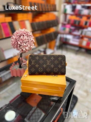 Louis VUITTON 🫟Дамски Портмонета 