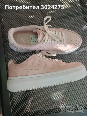 Маратонки Nike court vision alta, снимка 2 - Маратонки - 55644318