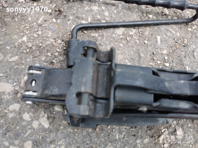 VOLKSWAGEN-КРИК С ВЪРТОК 3005261819H2E6R, снимка 6 - Аксесоари и консумативи - 54721744