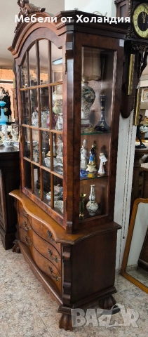 Барокова витрина с чекмеджета, снимка 8 - Шкафове - 54133661