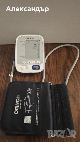 Апарат за кръвно налягане Omron M3, снимка 4 - Уреди за диагностика - 54692938