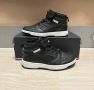 PUMA Rebound V6 Mid Black – детски кецове / зимни обувки EU 32, снимка 1