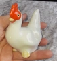 Стара порцеланова фигура на кокошка,маркирана, снимка 1