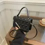 Нови чанти от еко кожа в 3 цвята - единични бройки , снимка 5