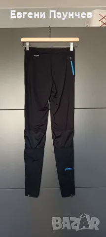 Asics размер S дамски клин в черно отлично състояние , снимка 2 - Клинове - 55414167