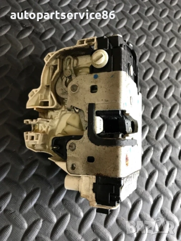 Заключващ механизъм за задна лява врата за Chrysler Sebring (2006-2011) 04589439Ac, снимка 2 - Части - 54609003