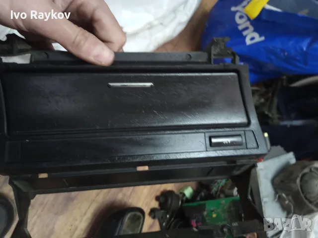 Пепелник , конзола за BMW E46 , ASC , 307090800