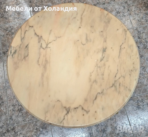 Кръгла холна маса с бронзови крака, снимка 2 - Маси - 54881182