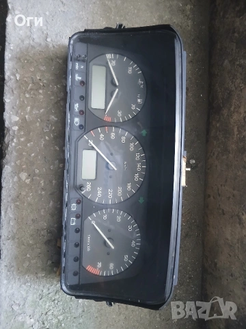Километражно табло за Фолксваген Пасат В4 2.0 150к.с. 3A0 919 033F / 3A0919033F