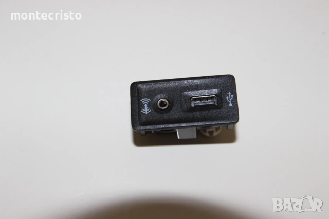 Вход USB AUX VW Golf 7 (2013-2017г.) 5G0035222C / 5Q0035724 Golf VII