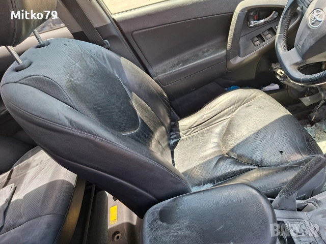 TOYOTA RAV4 2.2DCAT 4X4  автомат 150кс, снимка 9 - Автомобили и джипове - 54988625