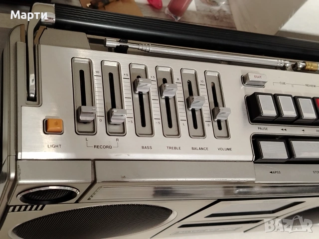 Sharp gf 9090, снимка 12 - Радиокасетофони, транзистори - 55093398