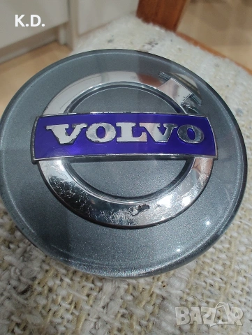 Оригинална капачка за джанти Volvo, снимка 2 - Аксесоари и консумативи - 54442343