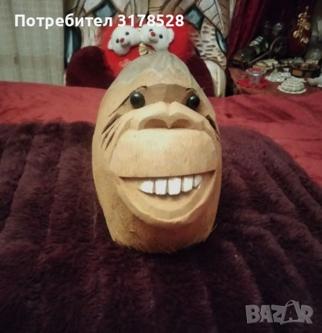 Маймунка и прасенце от кокос 