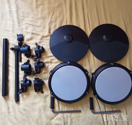 Падове и чинели Alesis, снимка 2 - Ударни инструменти - 55689421