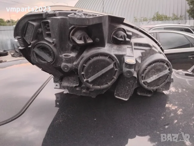 Ляв Фар Mercedes W204 , снимка 2 - Части - 55664237
