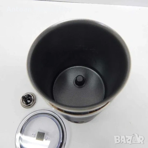 Уред за млечна пяна Nespresso Aeroccino 3 White, снимка 5 - Кани - 54827752