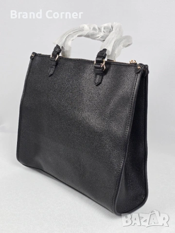 Нова дамска чанта Trussardi – черна със златисти детайли, снимка 3 - Чанти - 54410782