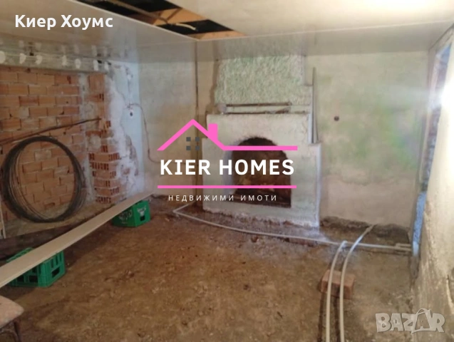 Двуетажна къща в село Динево,обл. Хасково, снимка 14 - Къщи - 54274562