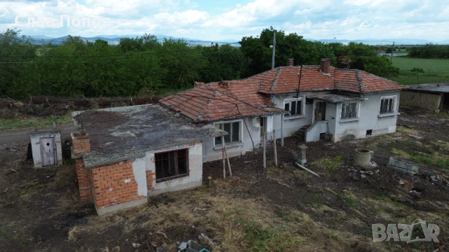 Къща с двор 8дка с. Загорци общ. Нова Загора